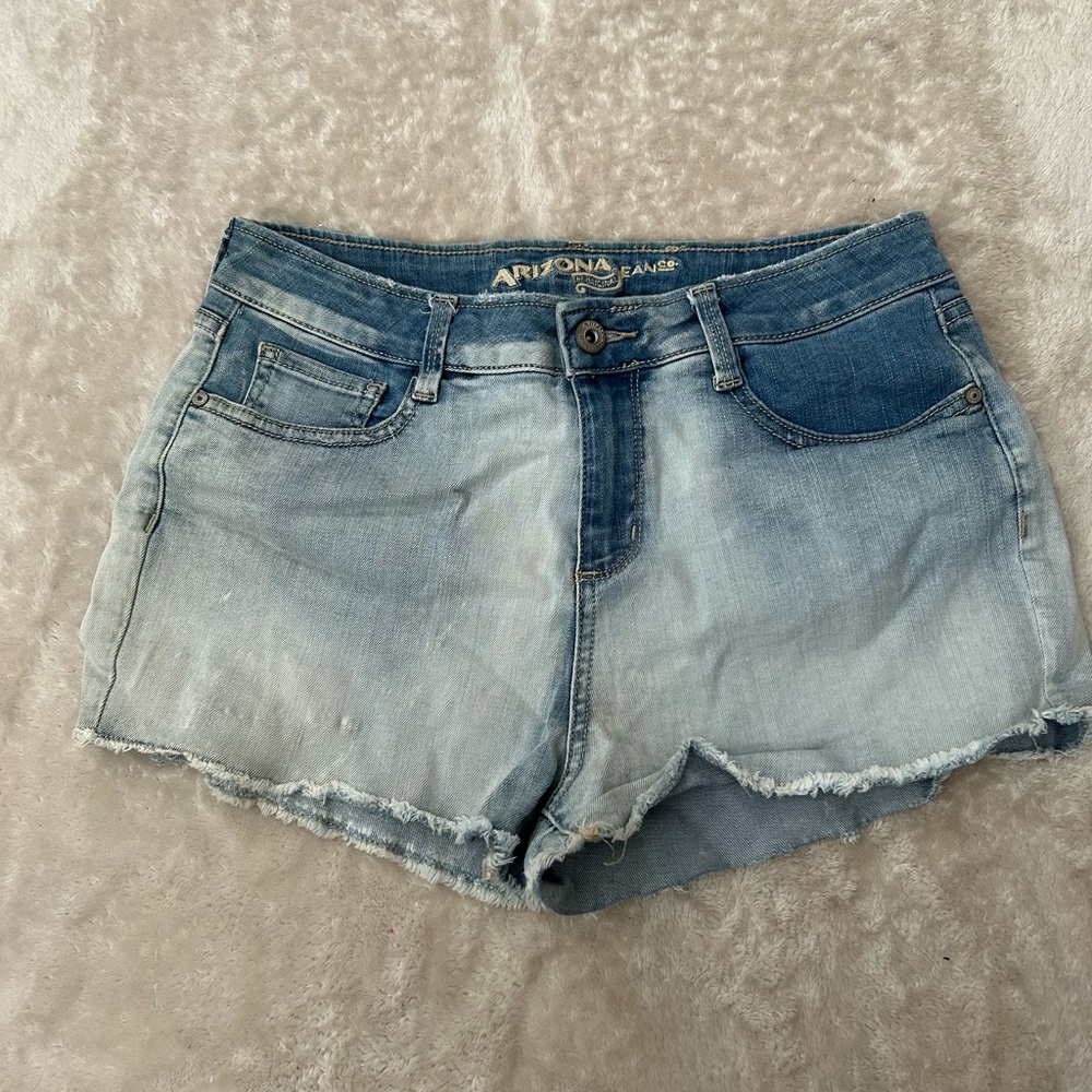Arizona Jean Company Women's Light Blue Jean Shorts